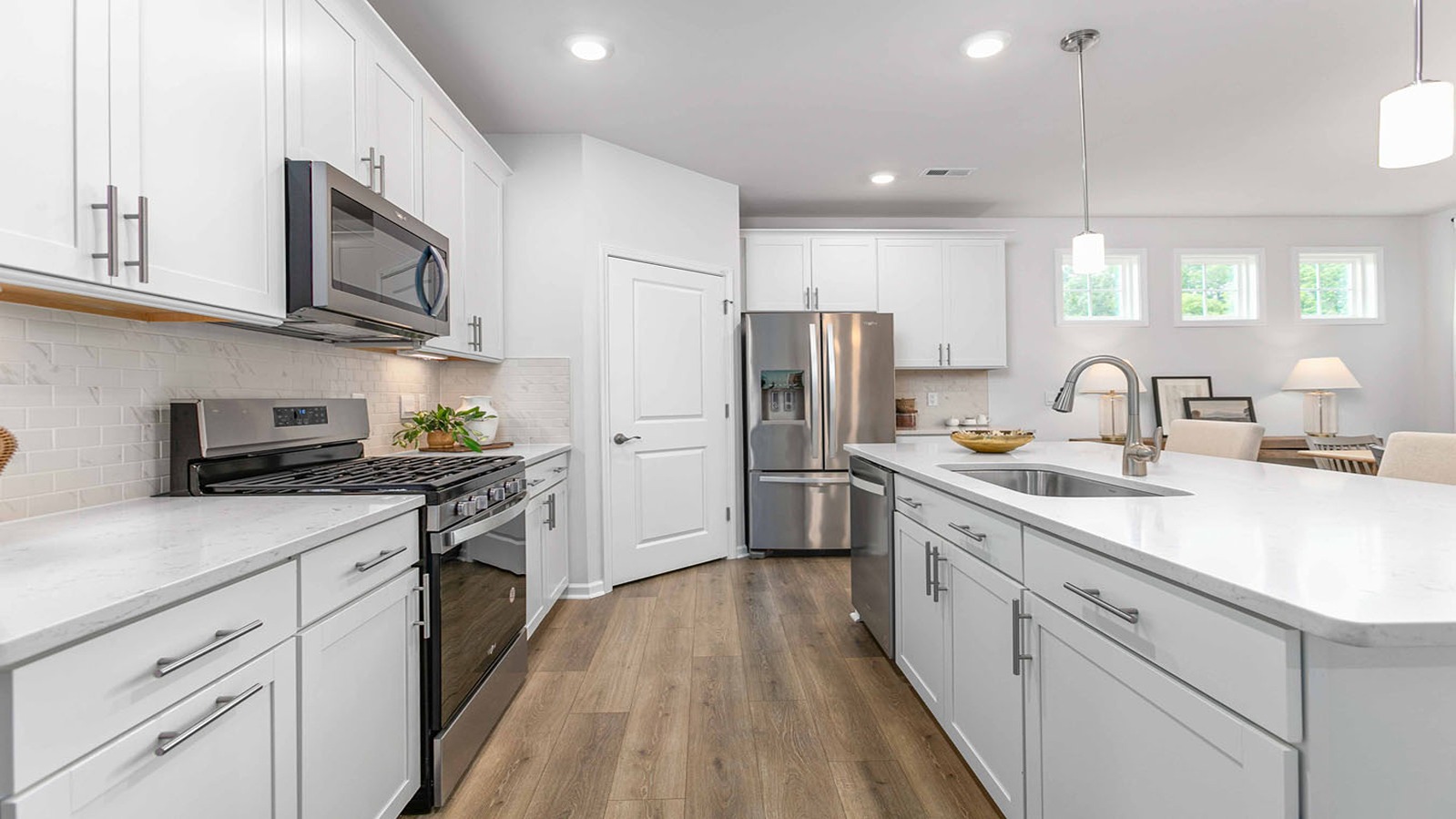 middle kitchen view