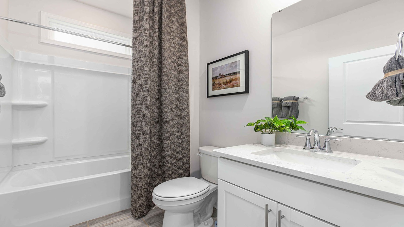 secondary bathroom