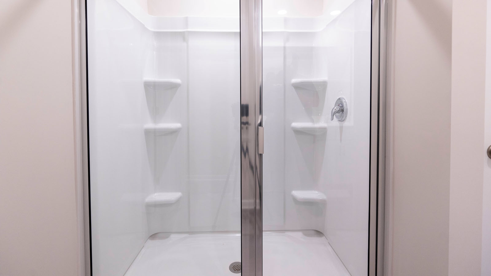 main walk--in shower