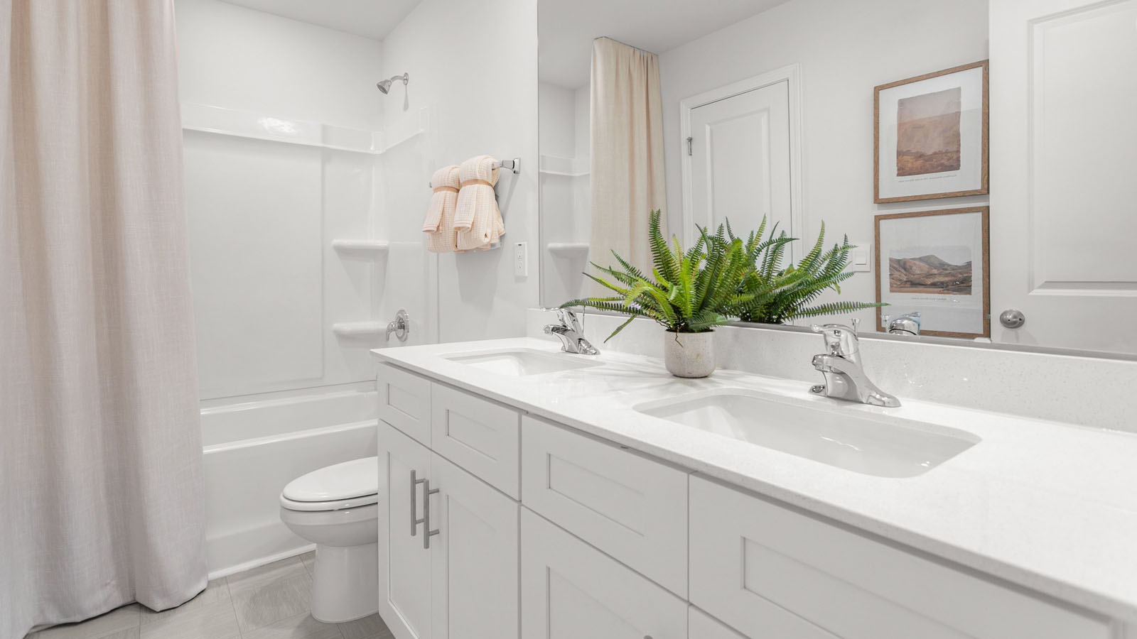 secondary bathroom