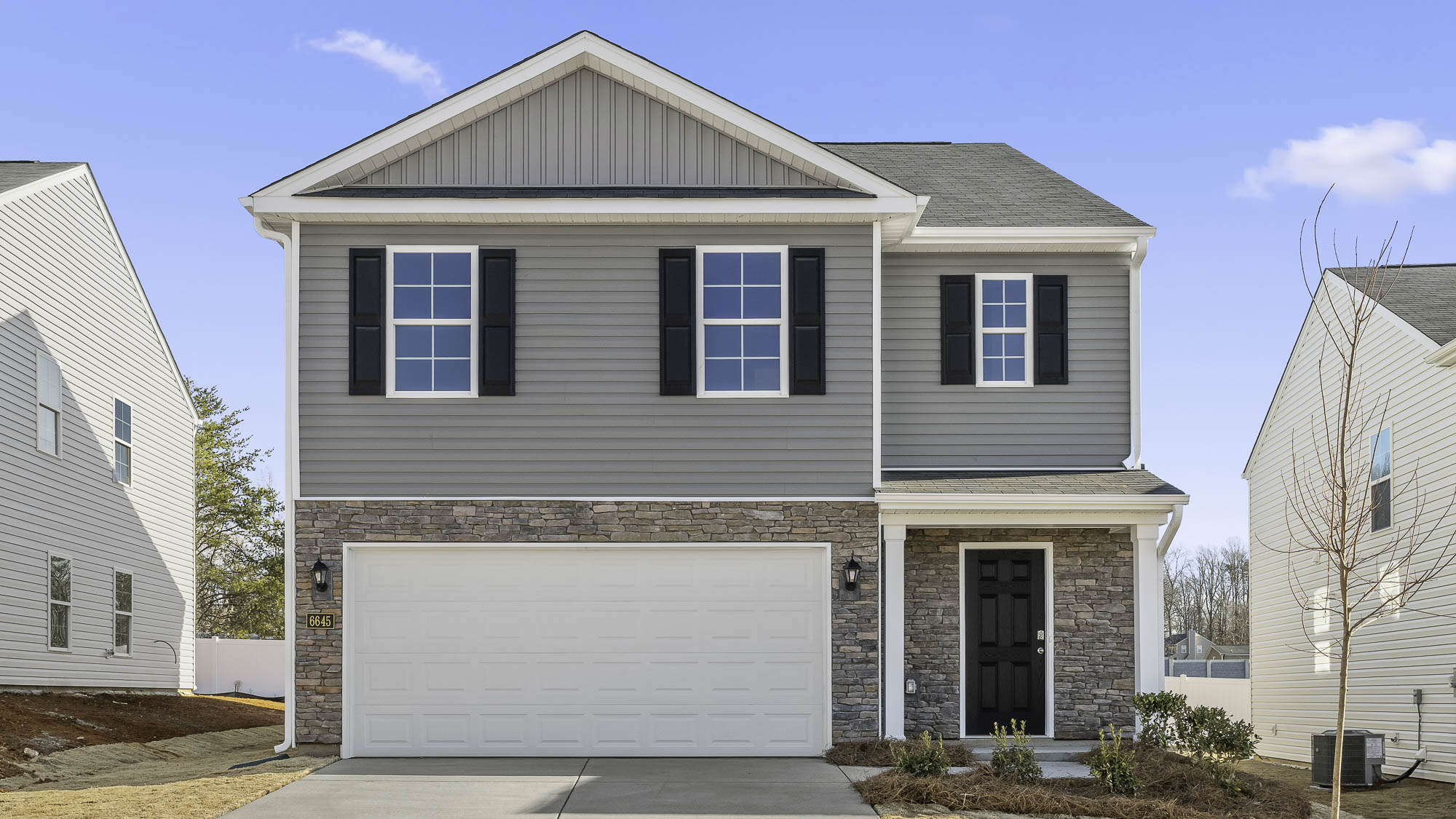 Exterior 2 story home