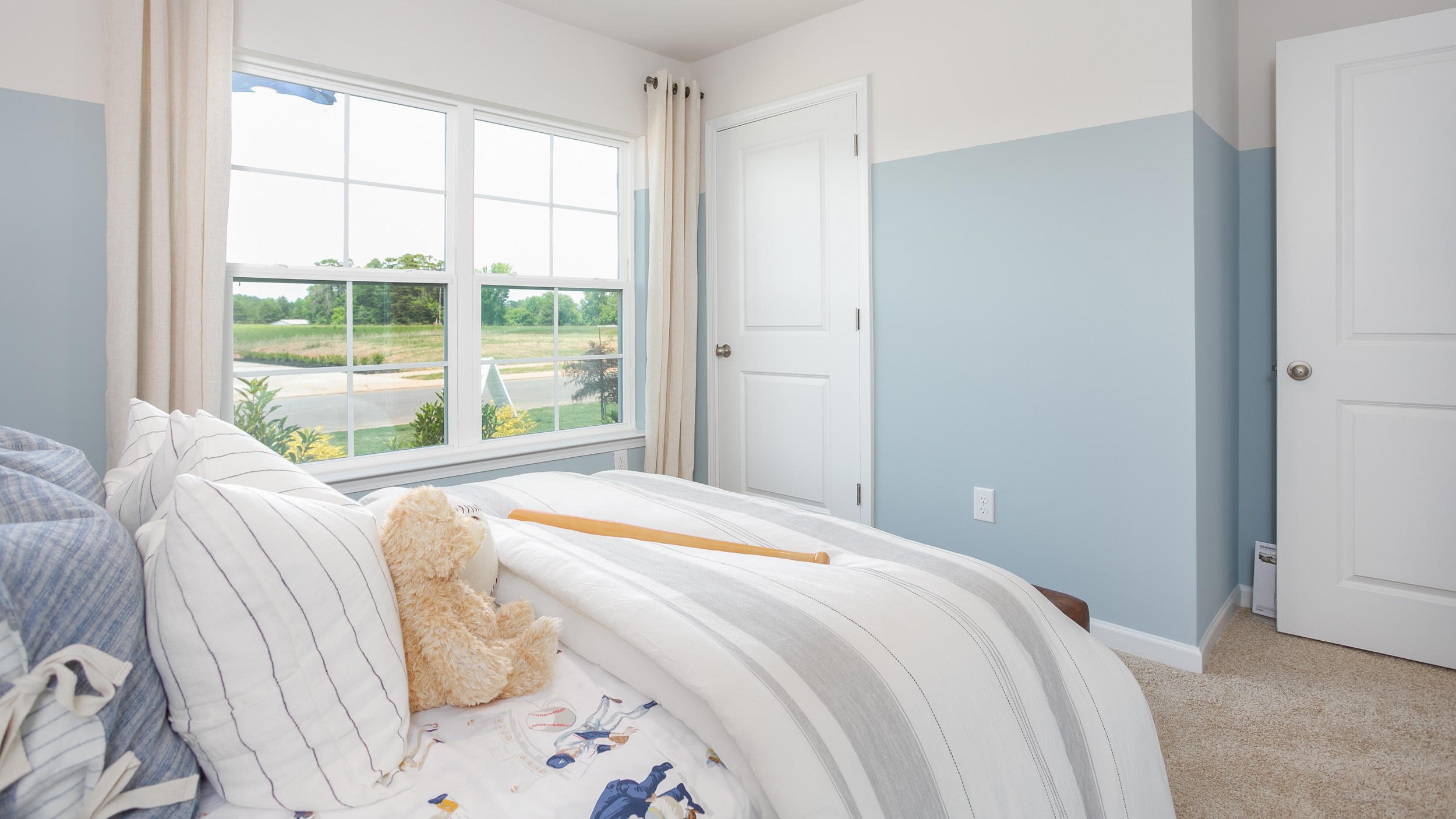 secondary bedroom