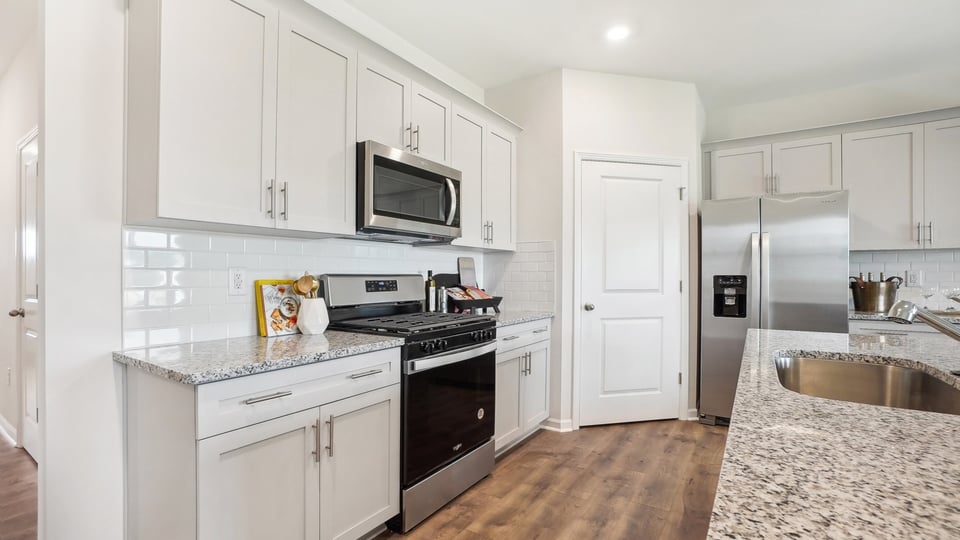 middle kitchen view