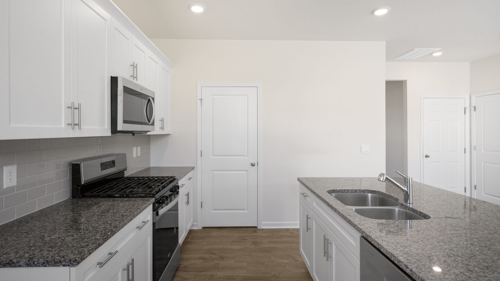 middle view of kitchen