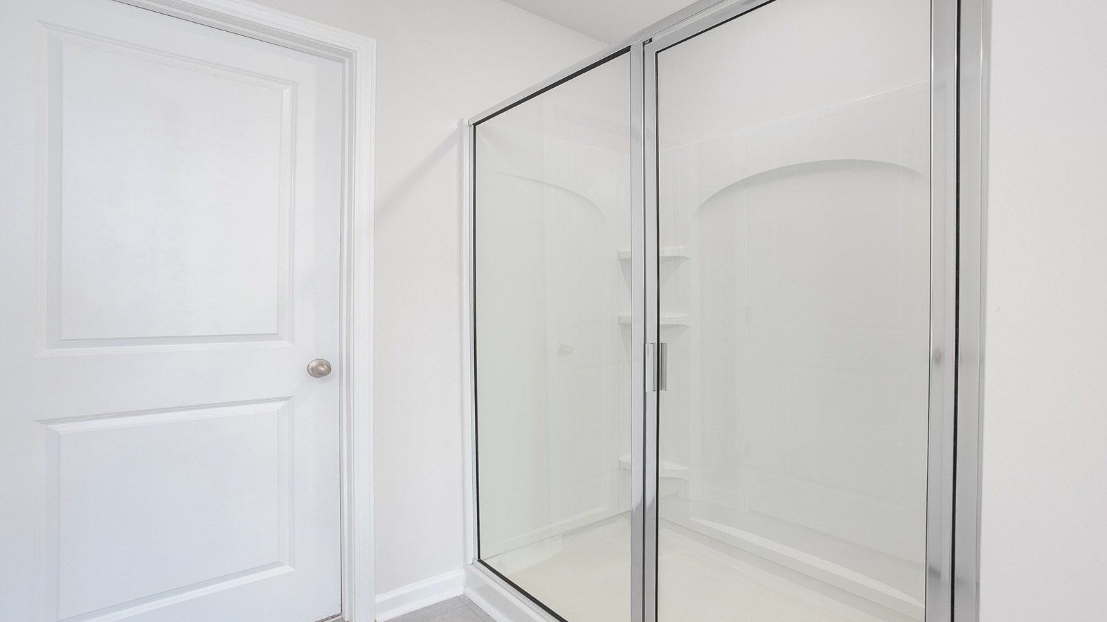 main bathroom ensuite with walk-in shower