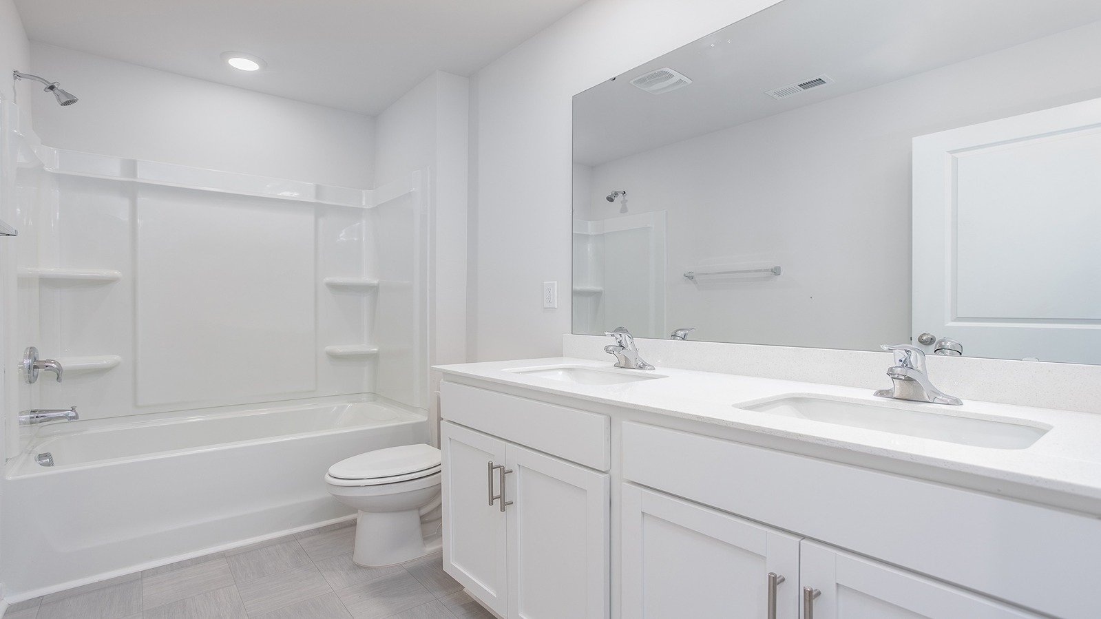 secondary bathroom