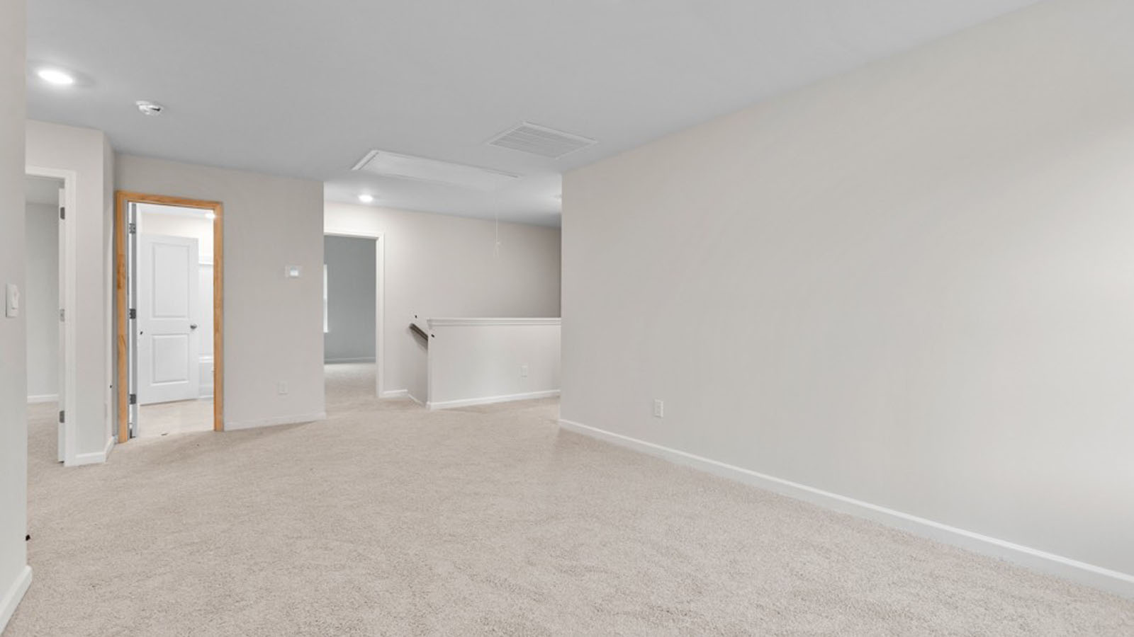 bedroom with carpet