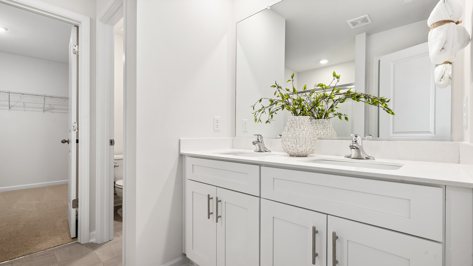 main bathroom with walk-in shower