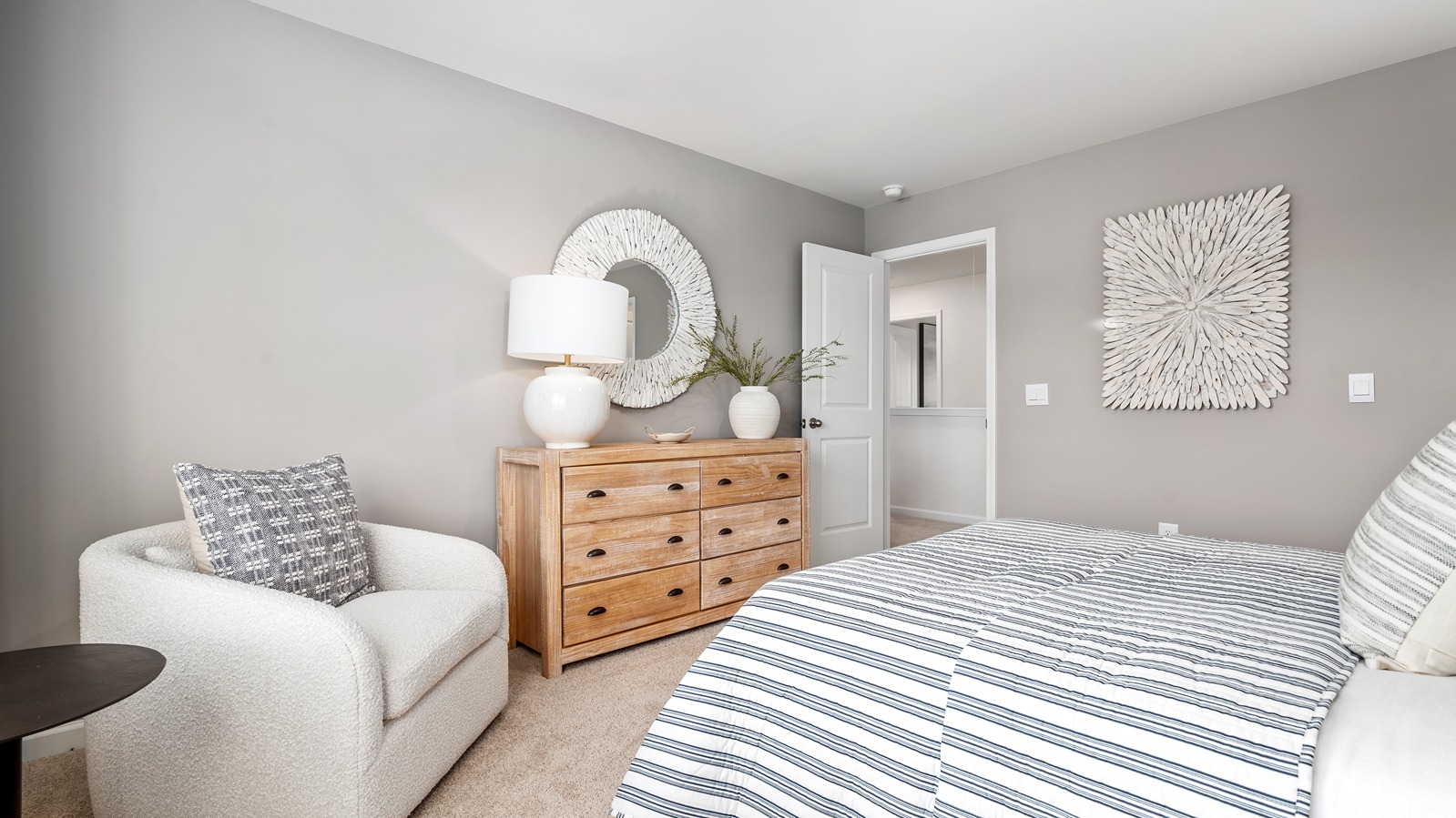 secondary bedroom