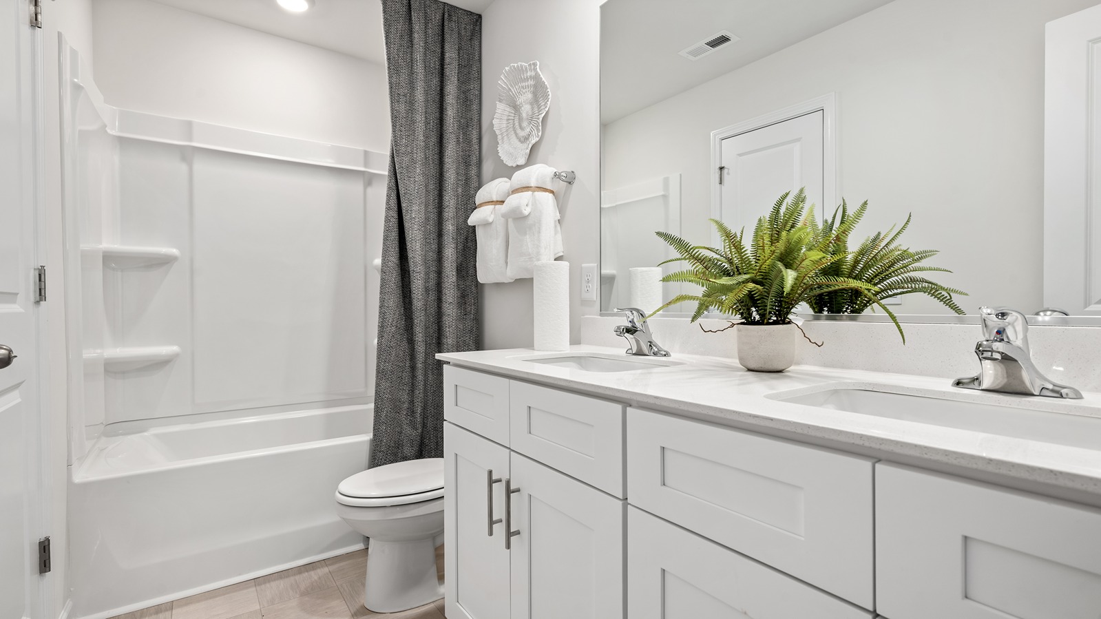secondary bathroom