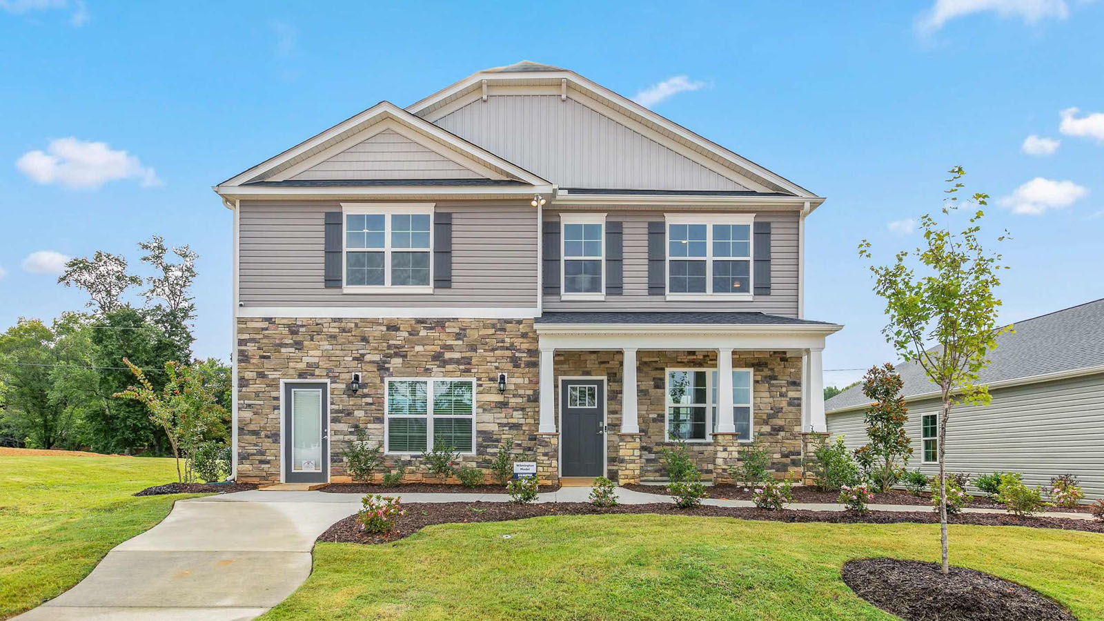 The Wilmington featured at Middleton offers a 2 story 2 car garage 4 bedroom 2 full bathrooms 1 half bathroom single family home