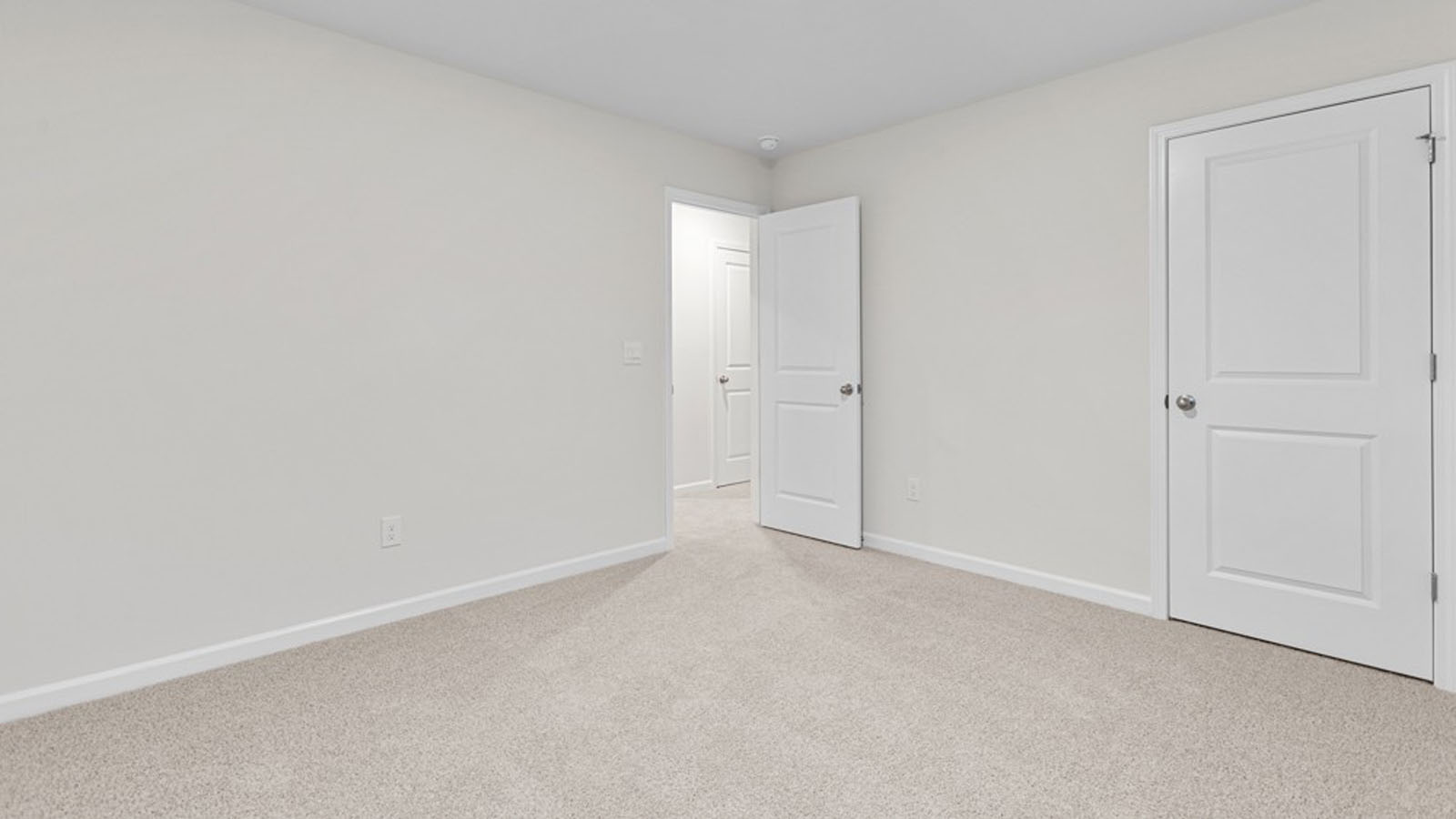 BEDROOM FOUR ENTRANCE