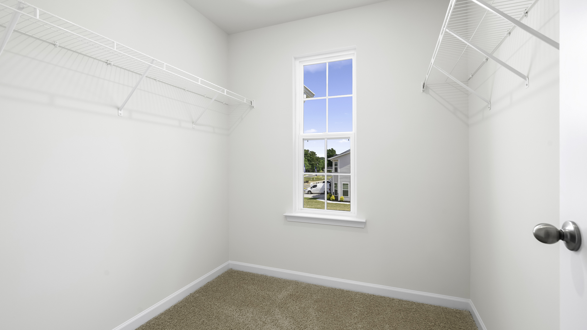 walk in closet