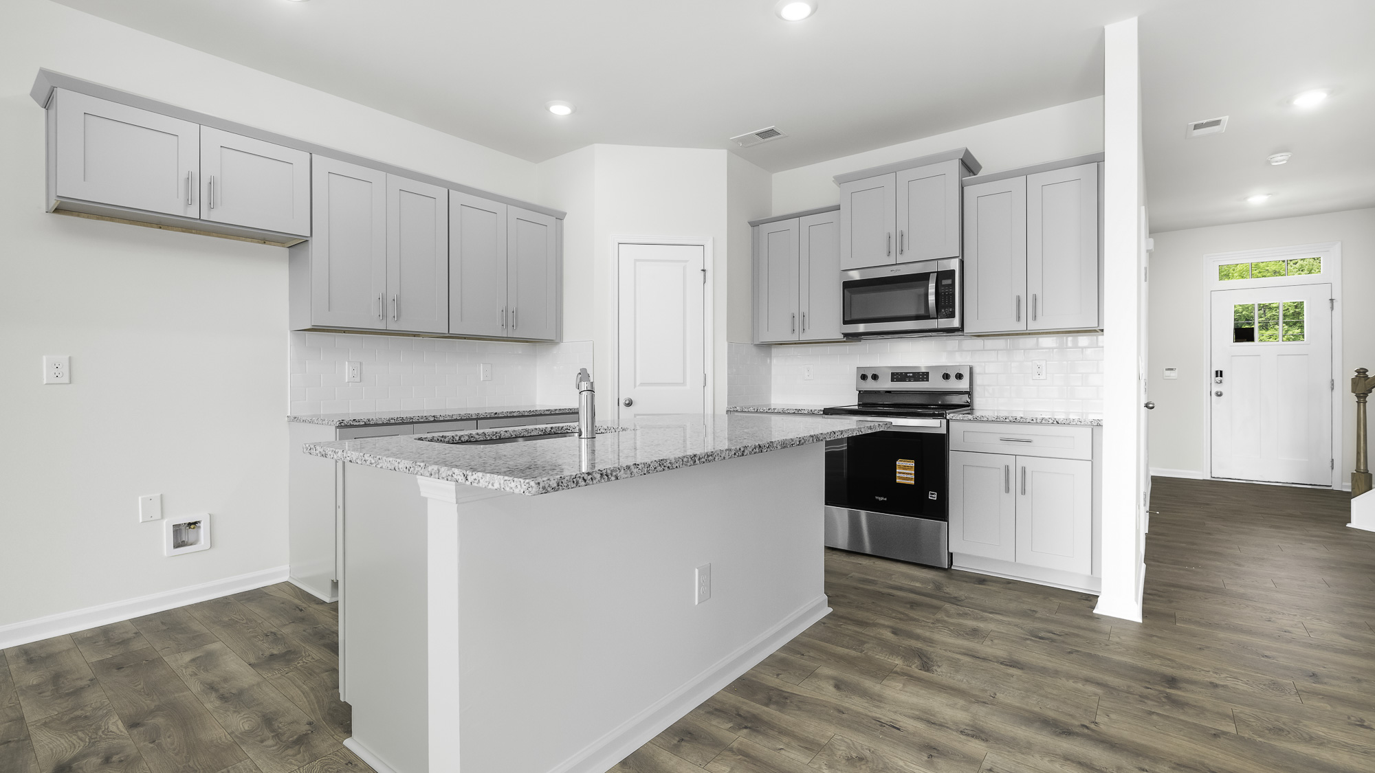 kitchen sit in island