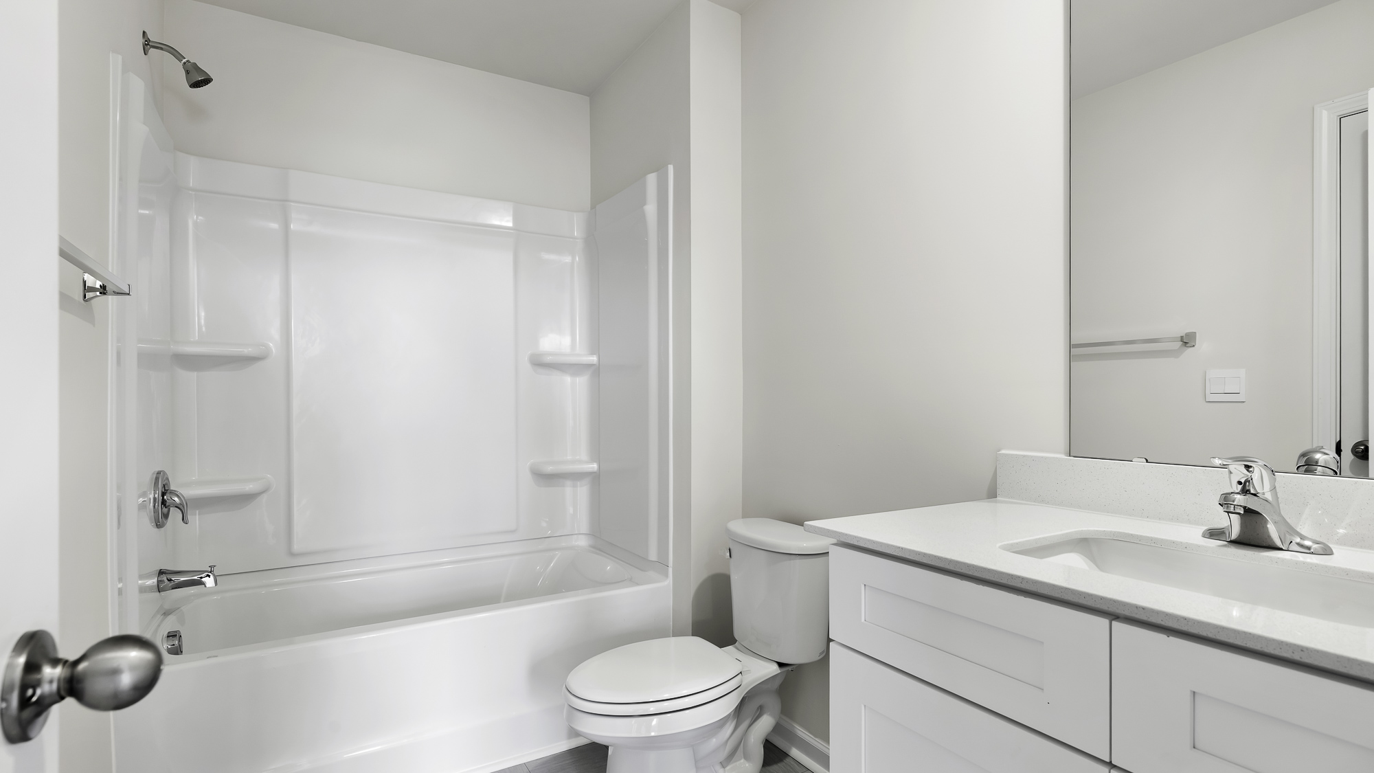 secondary bathroom