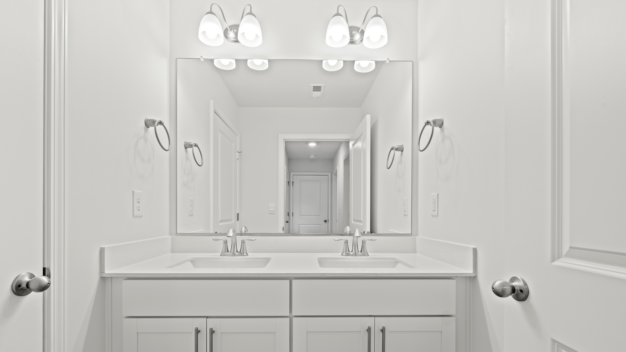 Primary sink in the bathroom