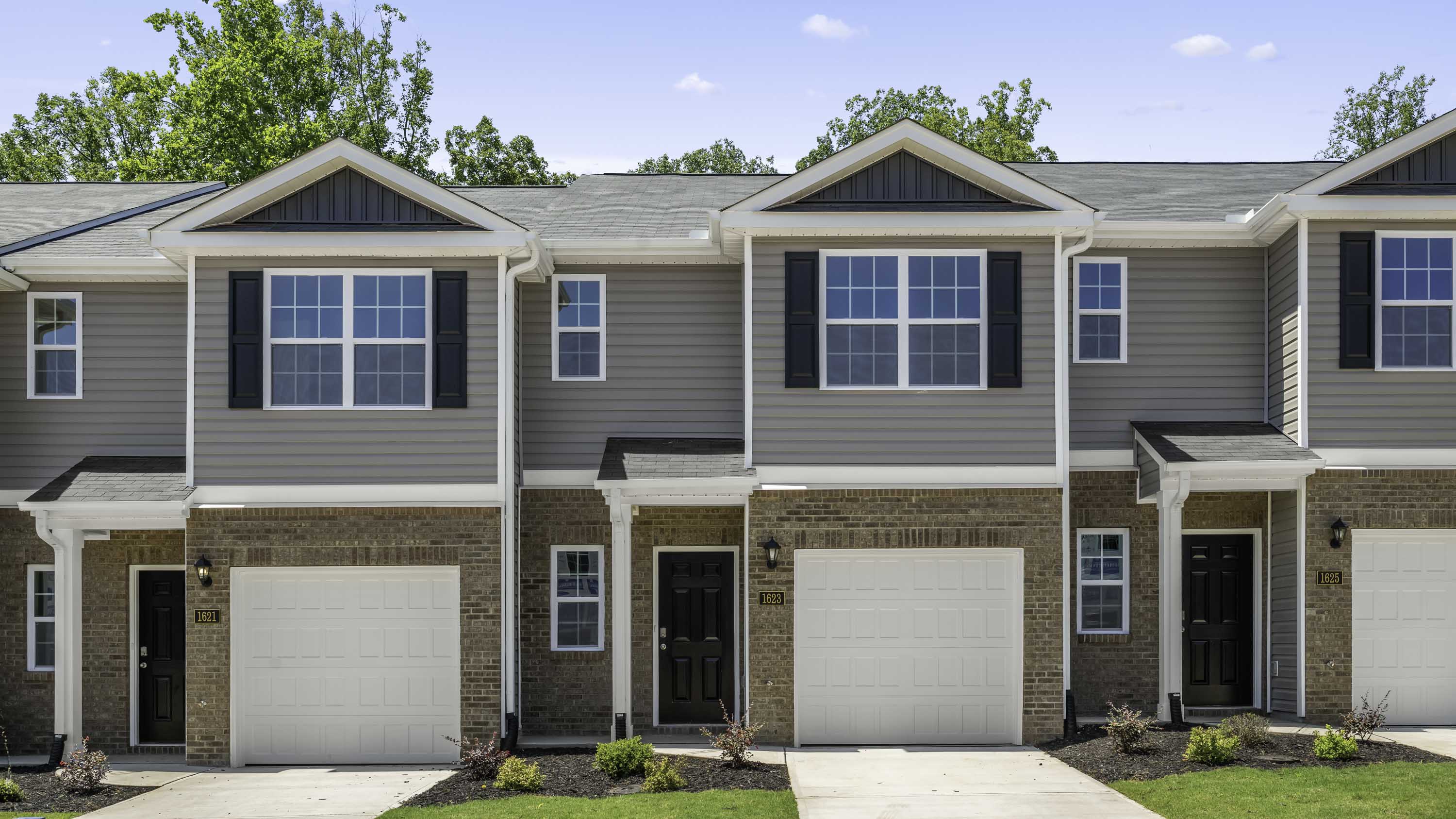 1613 Komondor Trail exterior