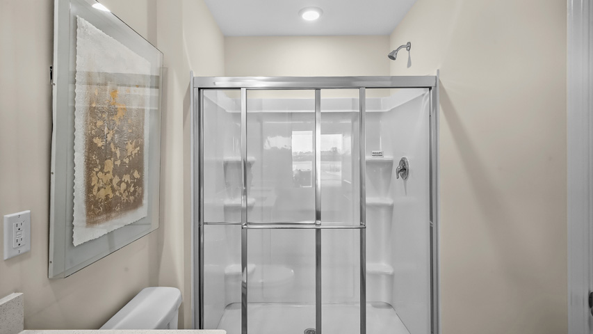 MAIN WALK-IN SHOWER