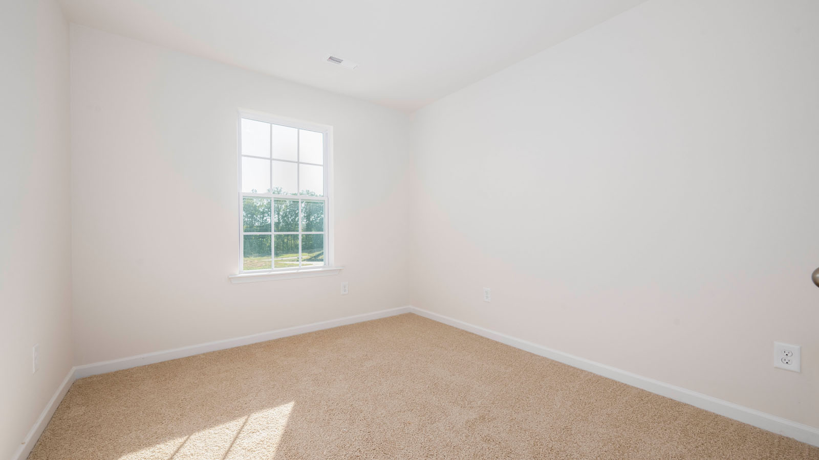 fourth bedroom