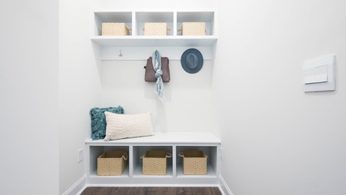 Hampshire Showcase Home Mudbench