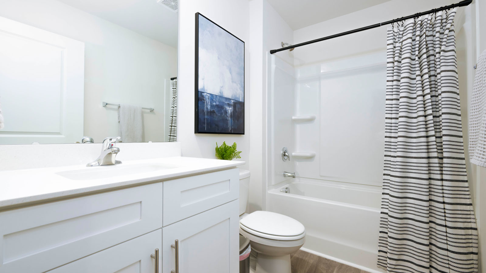 secondary bathroom