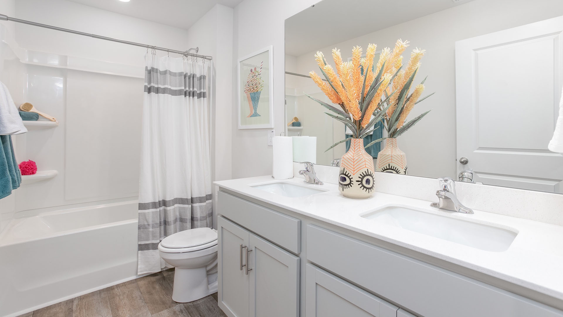 secondary bathroom