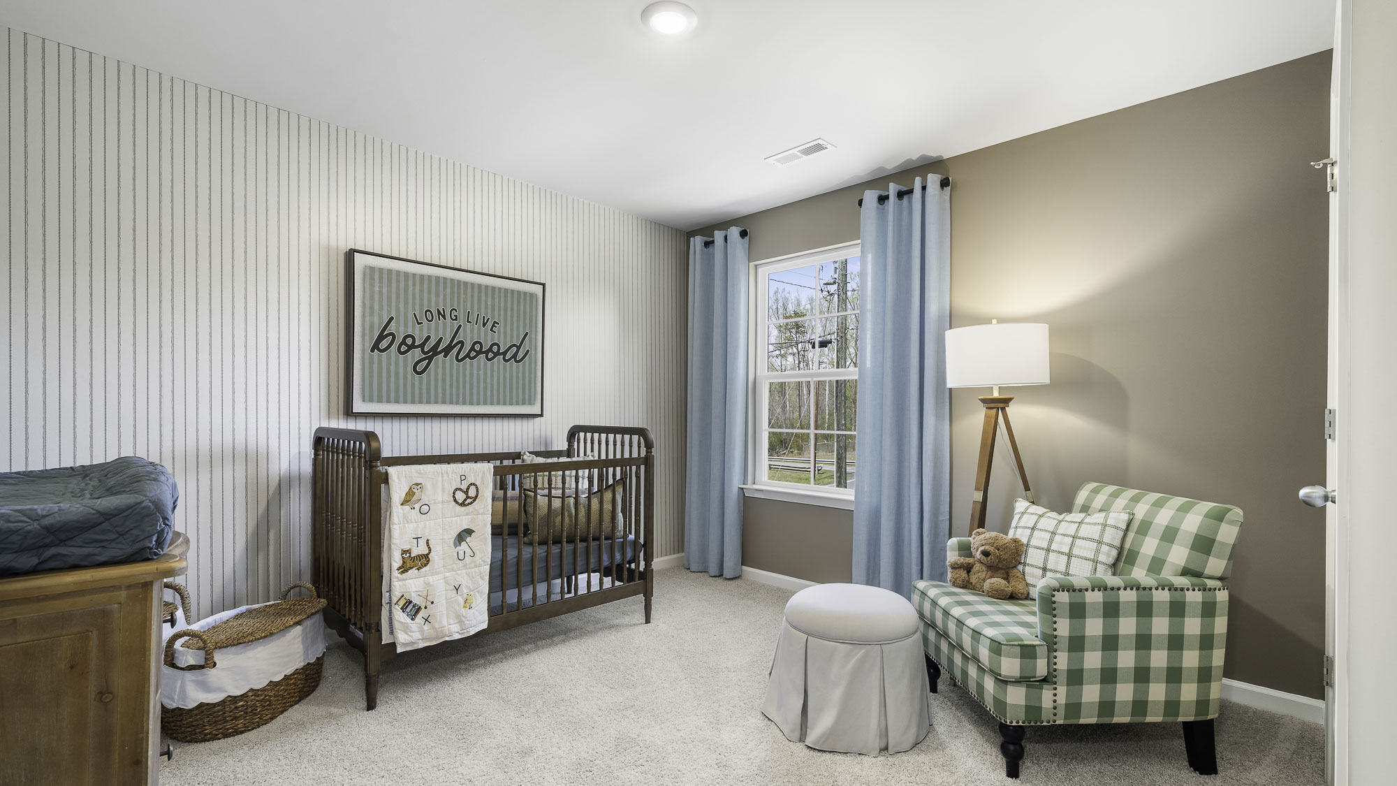 secondary bedroom as multipurpose room