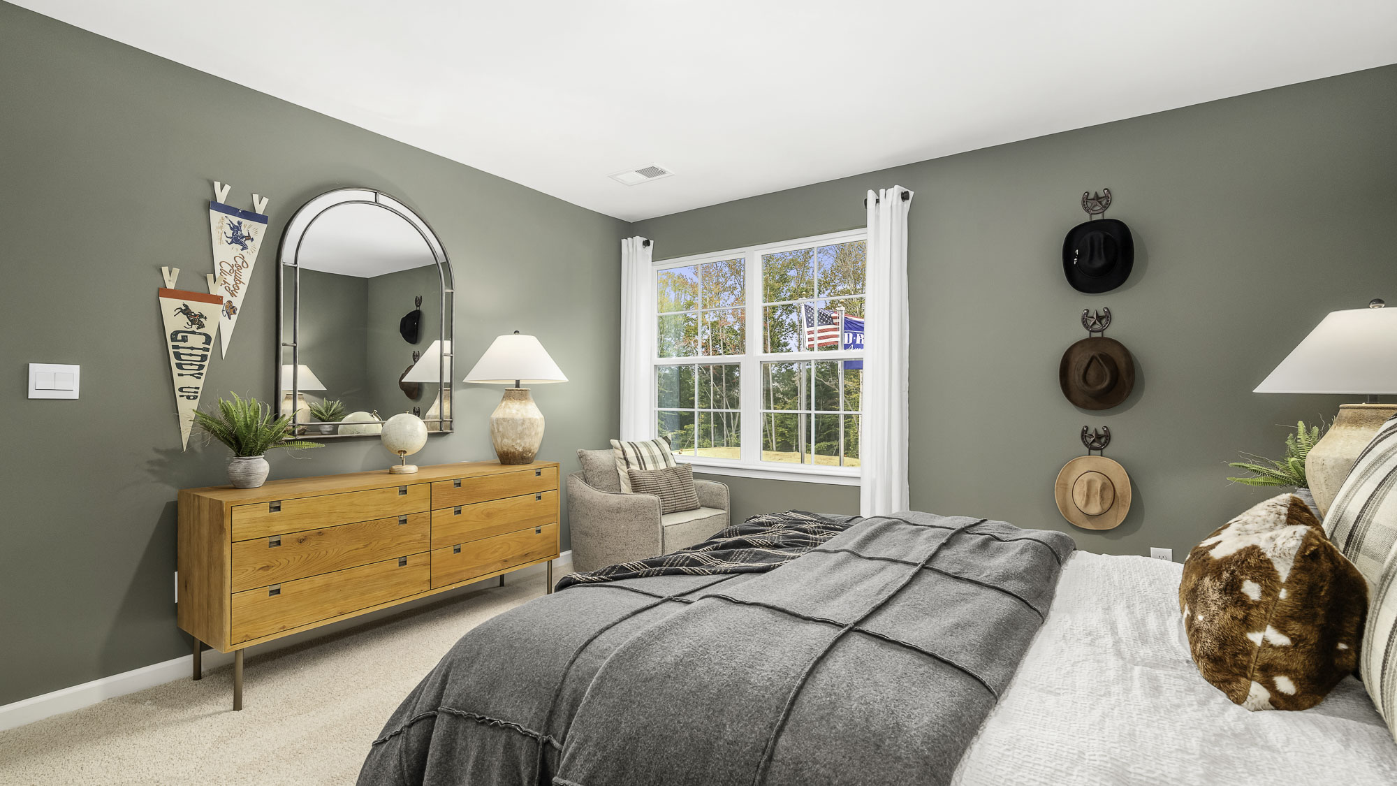 secondary carpet and window
