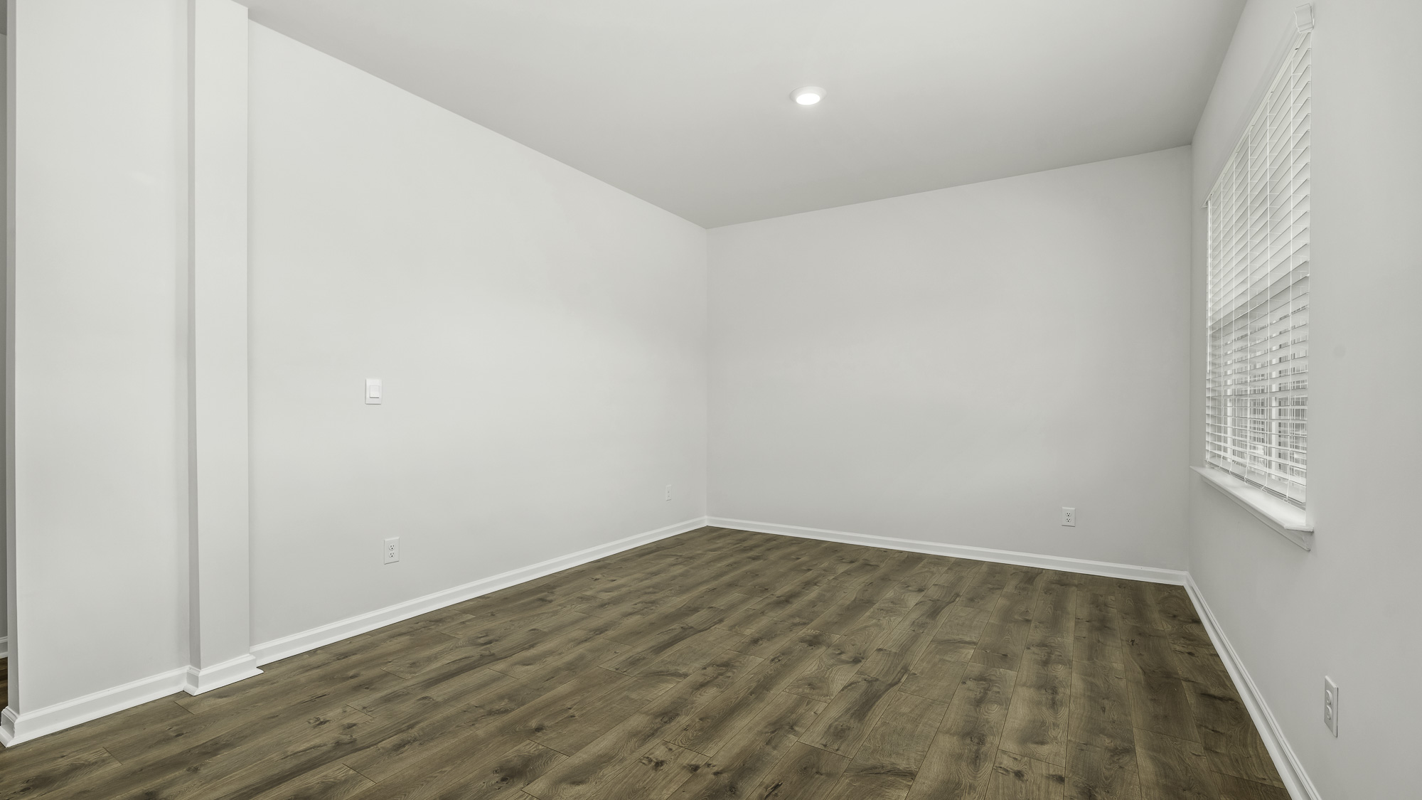 room with vinyl flooring