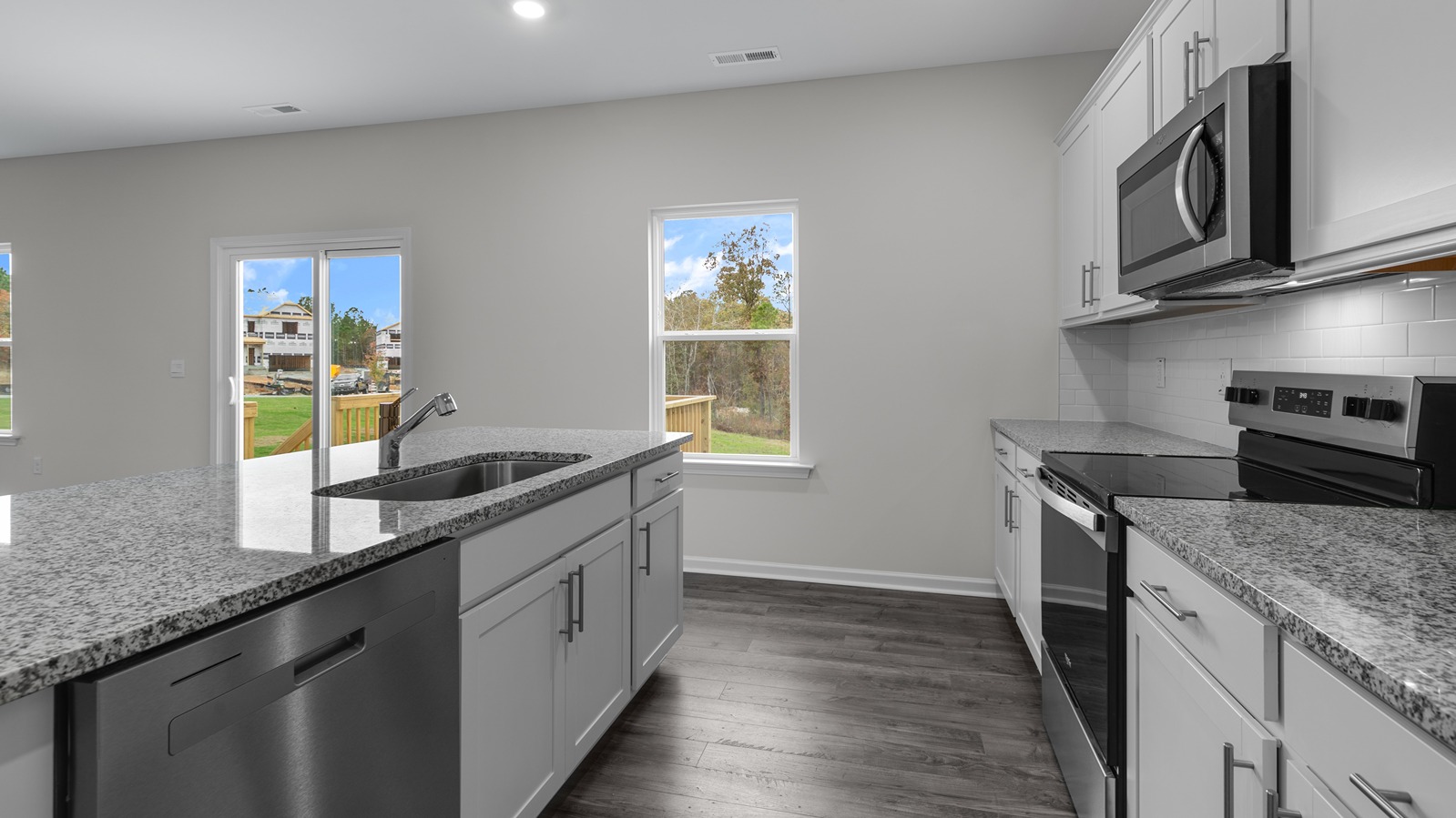 WHIRLPOOL S.S. ELECTRIC RANGE APPLIANCE PACKAGE