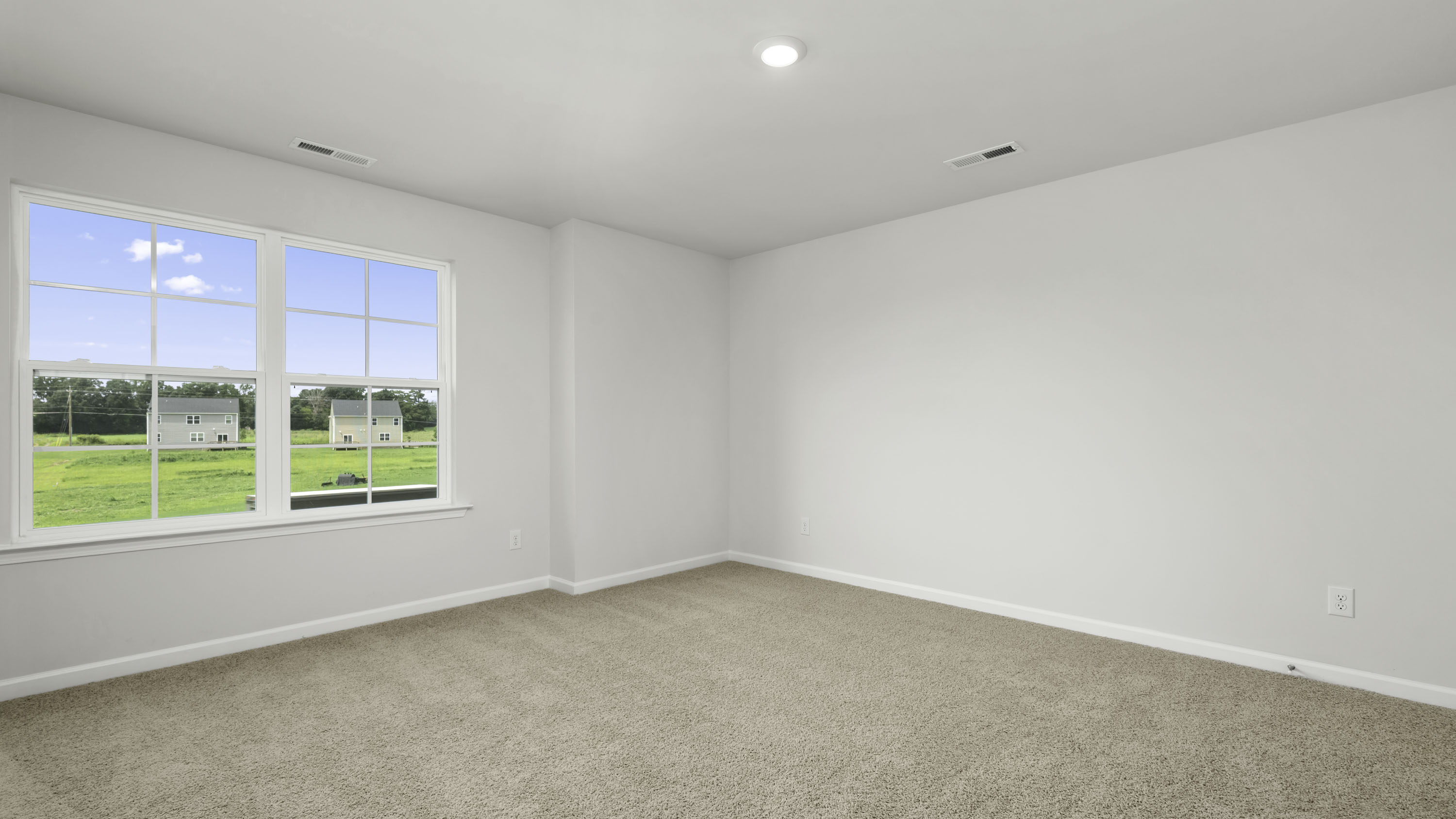secondary bedroom