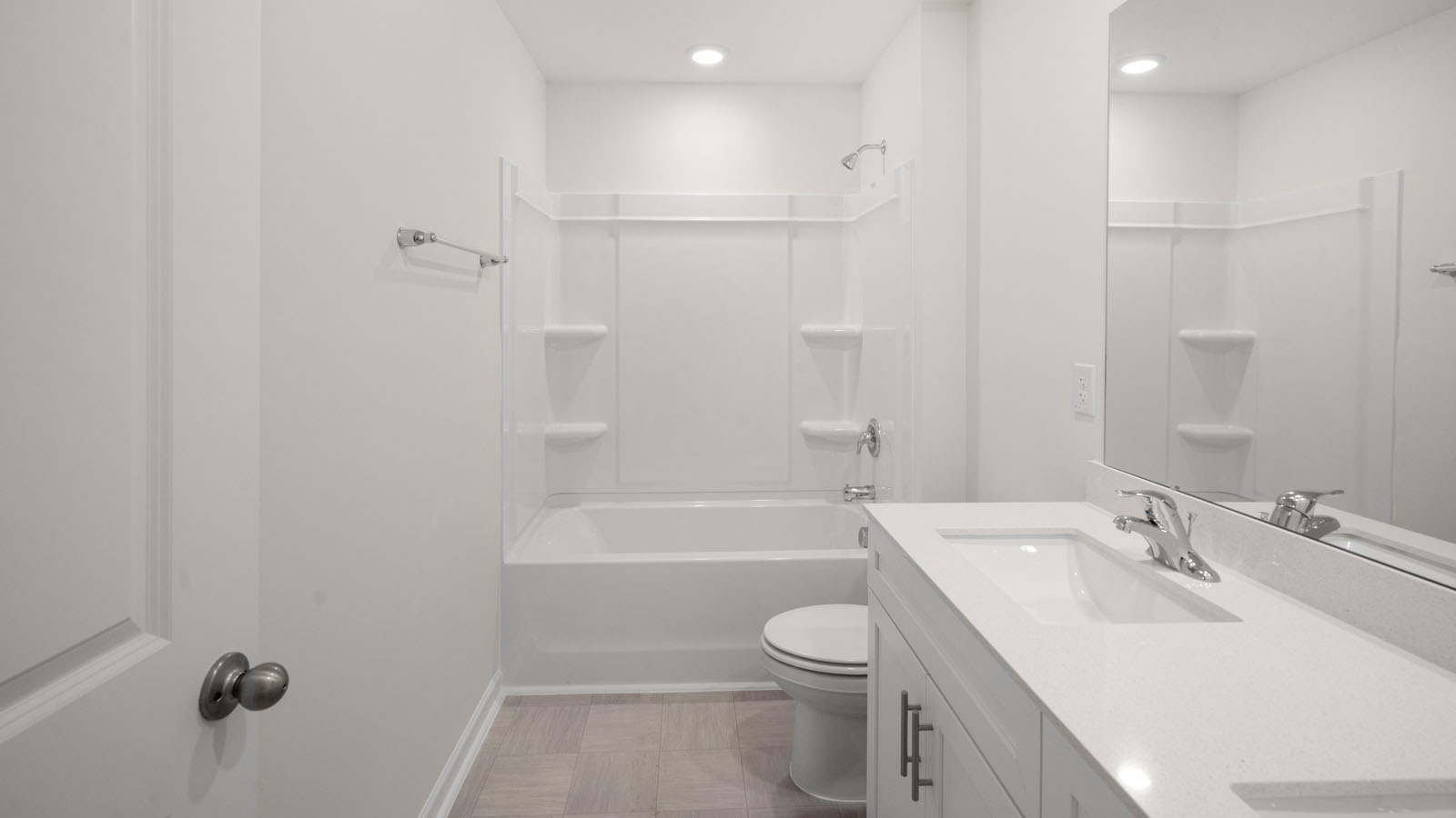 secondary bathroom