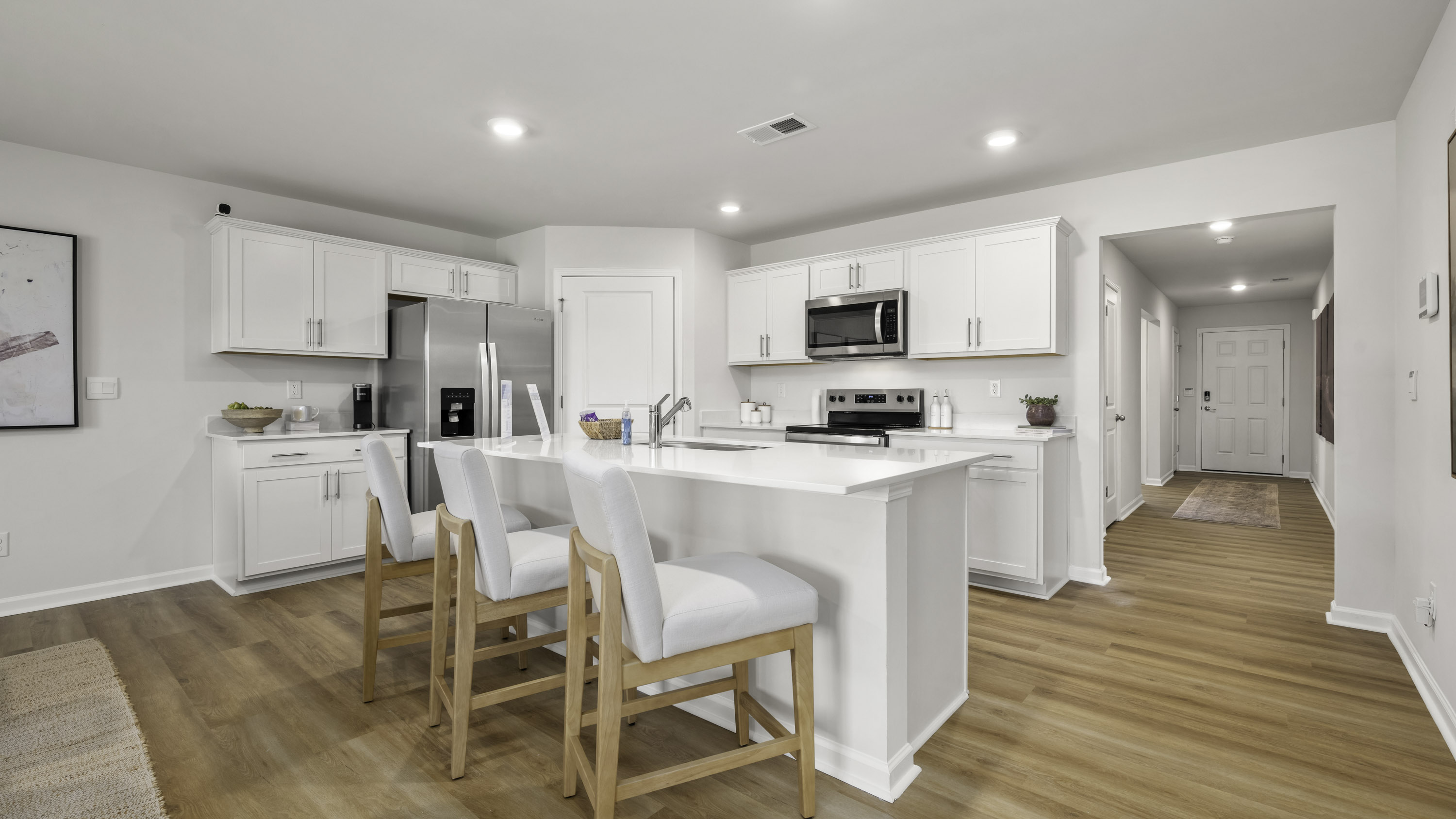 kitchen sit in island