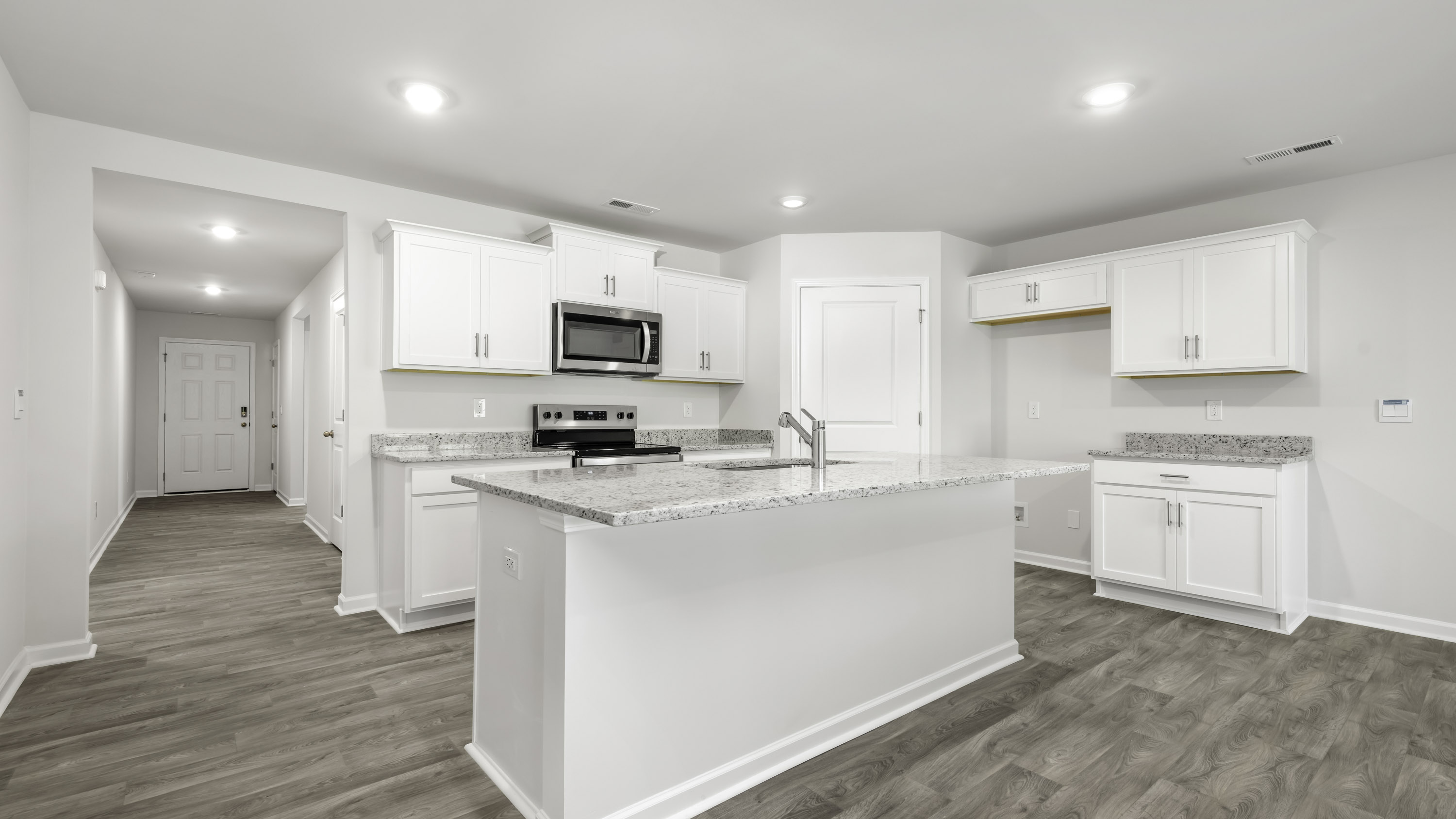 kitchen island with quartz countertops