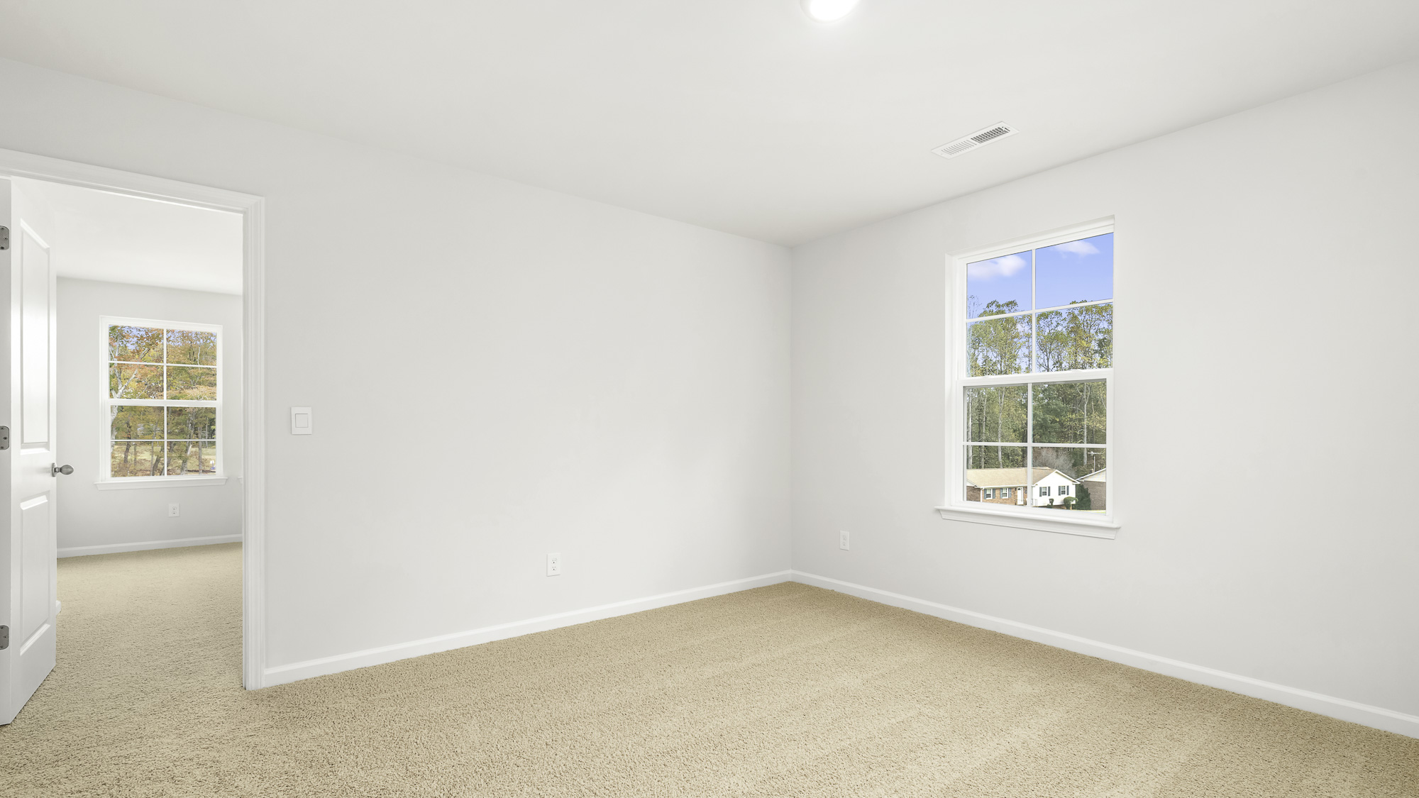 room with carpet