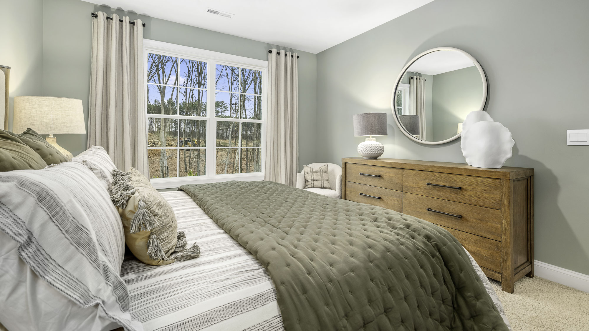 primary bedroom  window