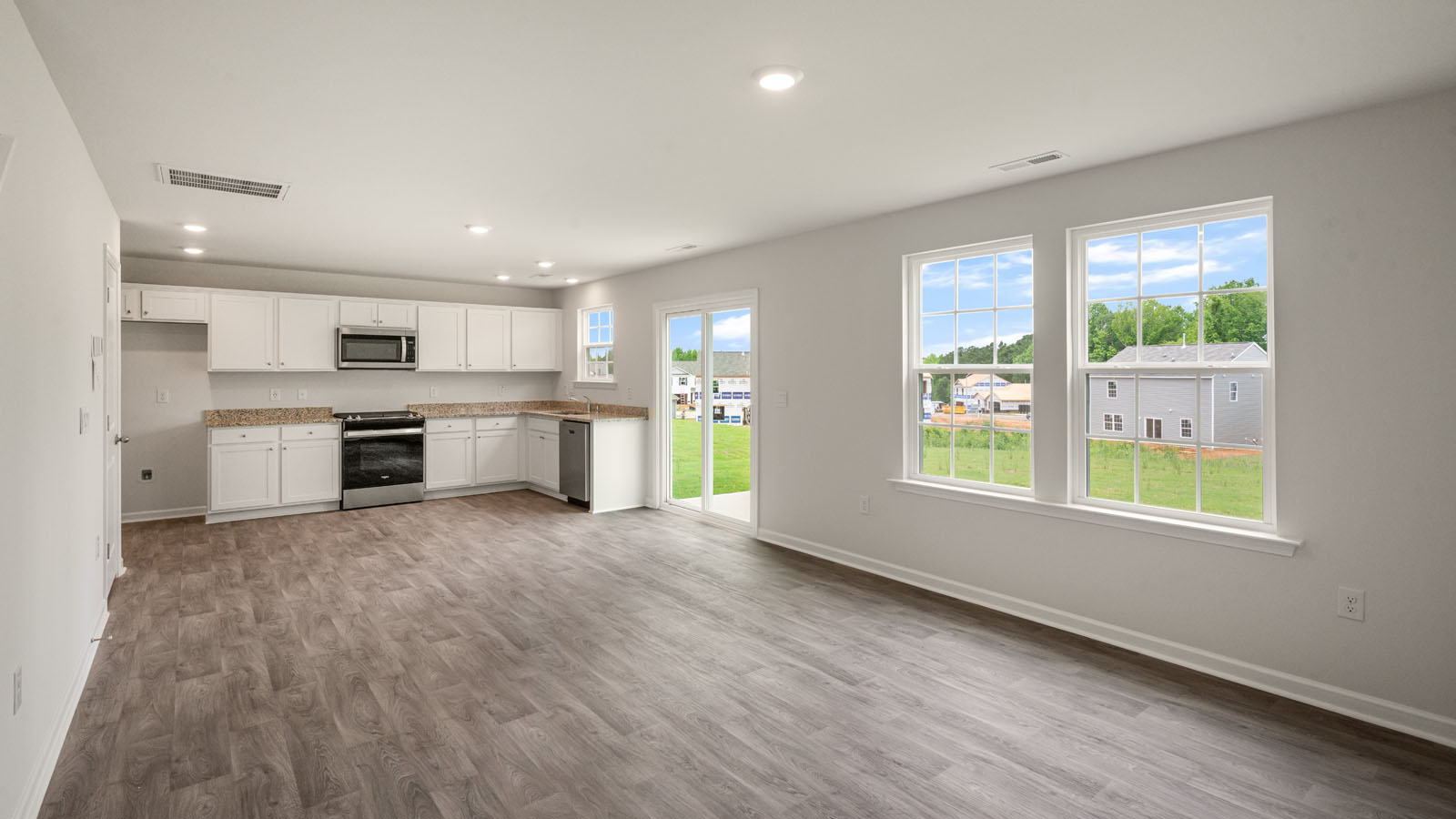 living room and partial kitchen view
