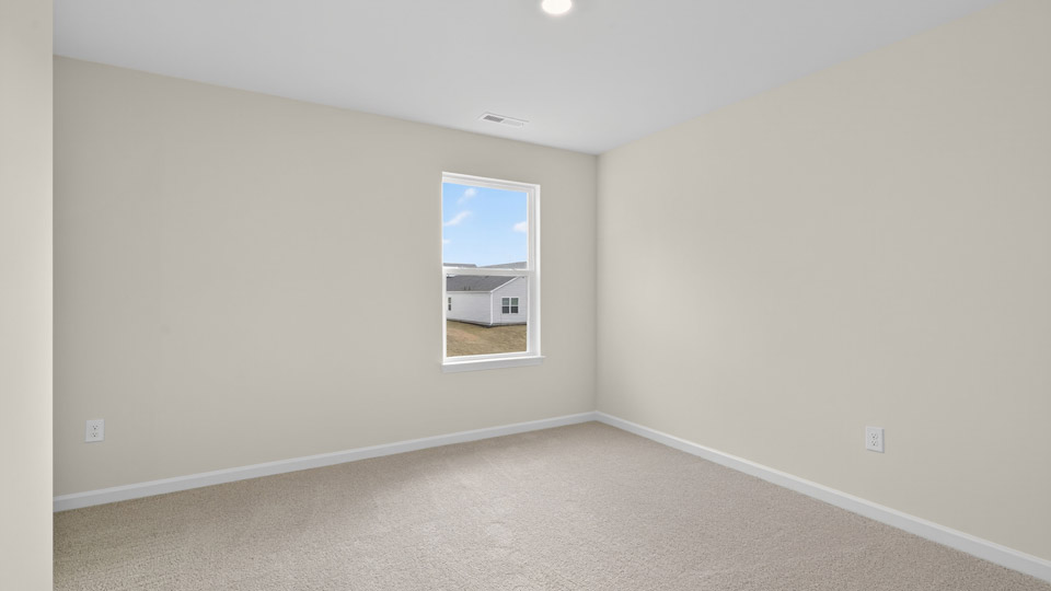bedroom with carpet flooring