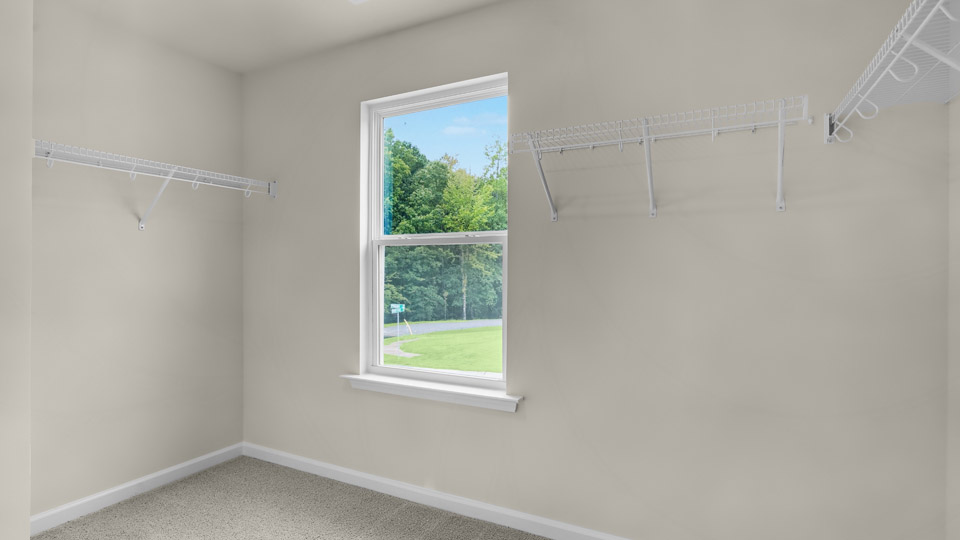 Columbia Walk-in Closet