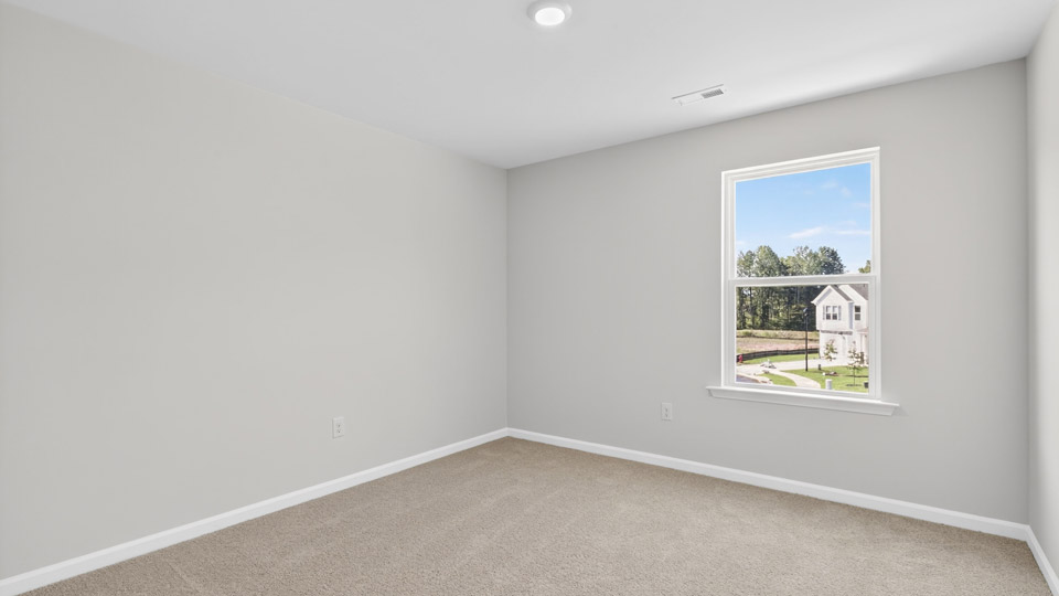 bedroom with carpet flooring