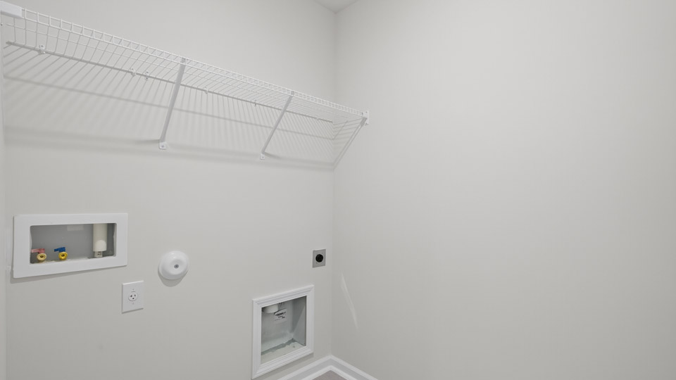 laundry room with washer and dryer hookups