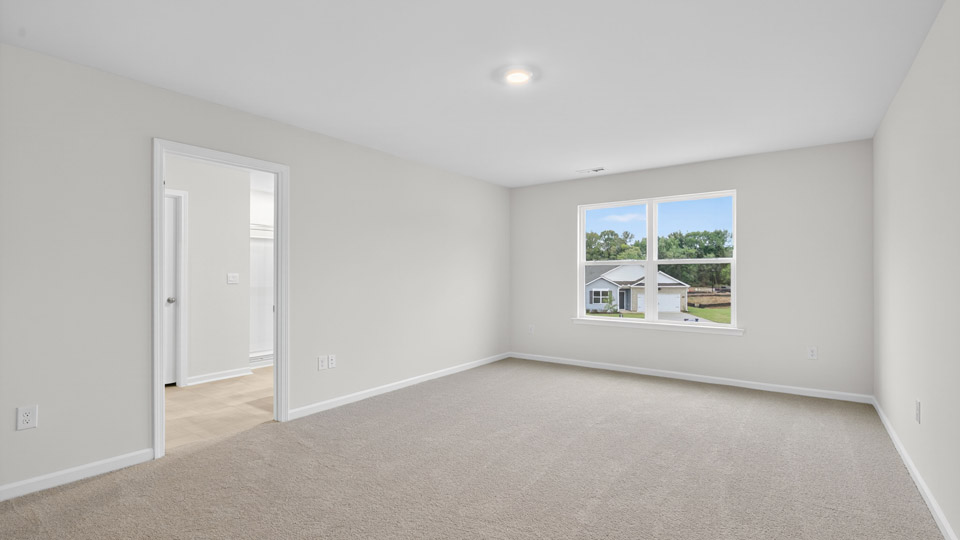bedroom with carpet flooring