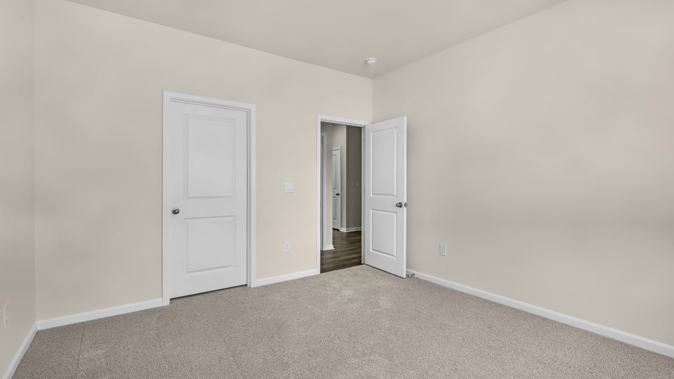 bedroom with carpet