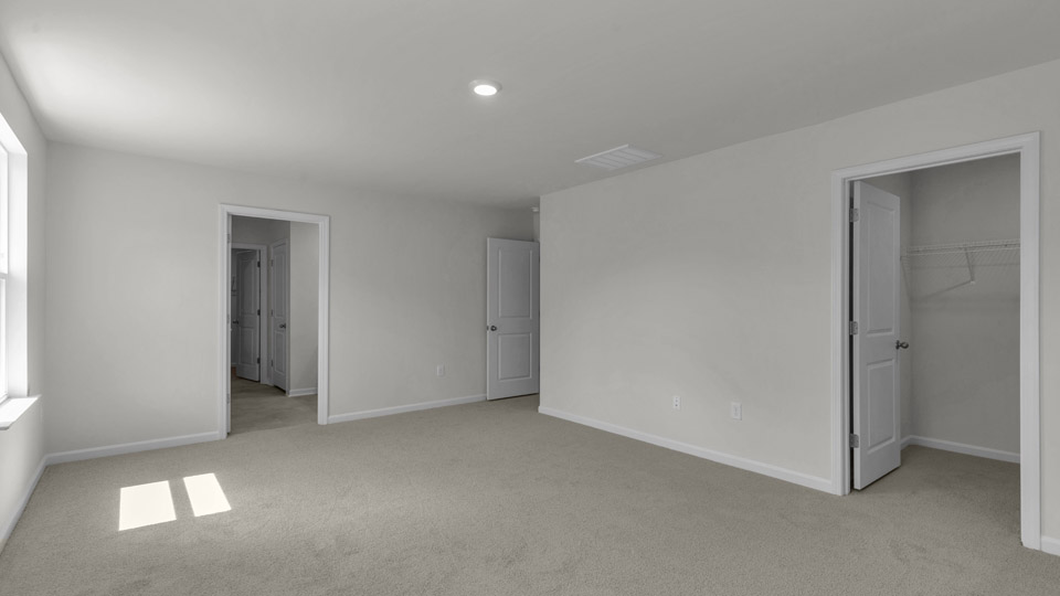 bedroom with carpet flooring