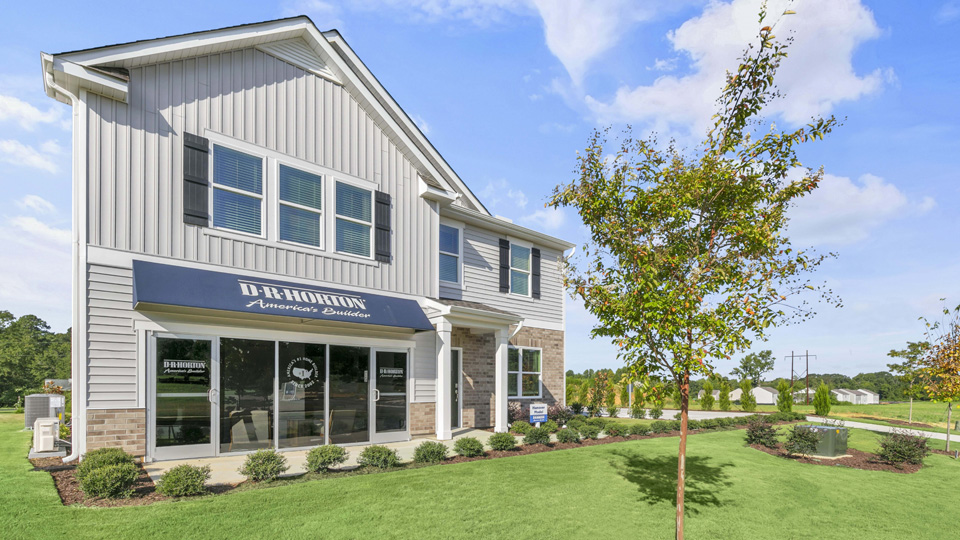 Hanover model exterior