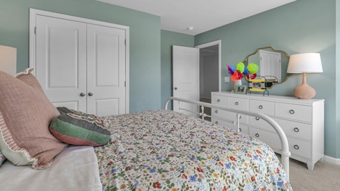 Hanover model bedroom with carpet