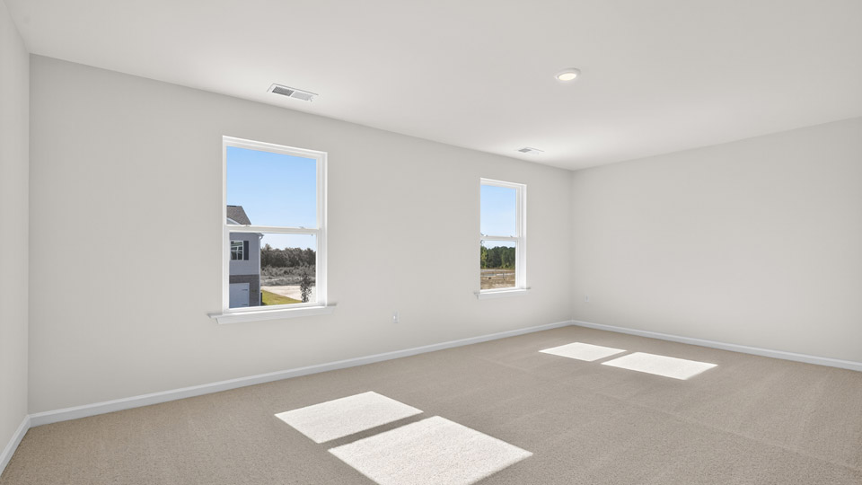 bedroom with carpet flooring