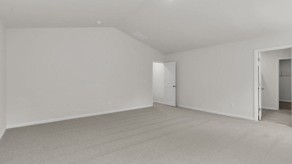 bedroom with carpet