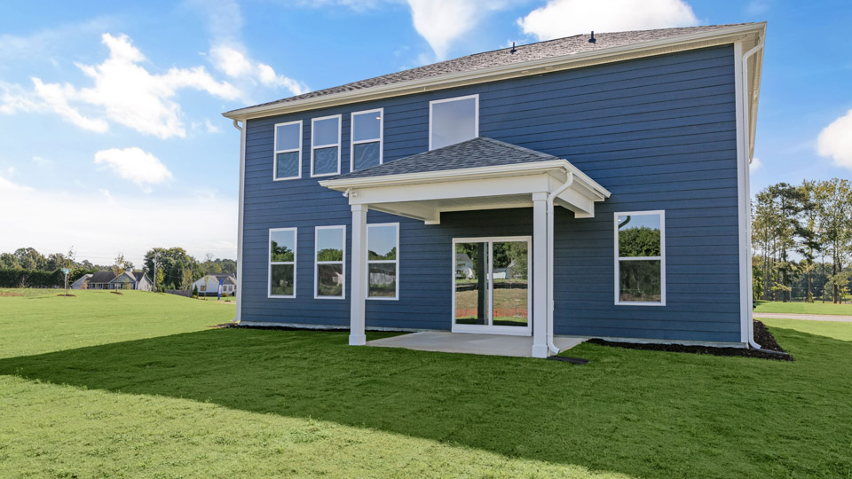 Edisto Backyard and covered patio