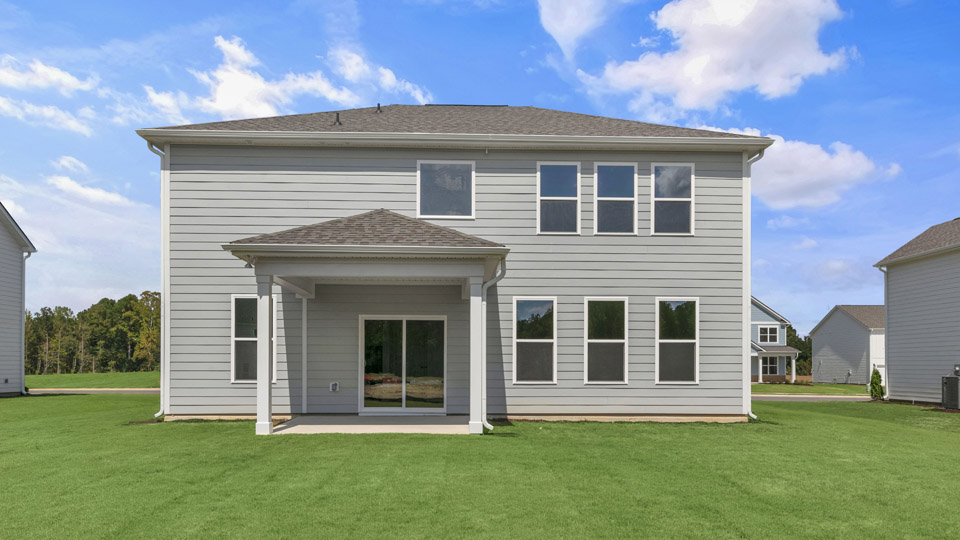 edisto backyard with covered patio